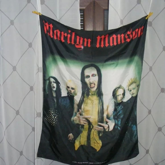 Meet your Posher/Seller Desiree - Picture 10 of 10